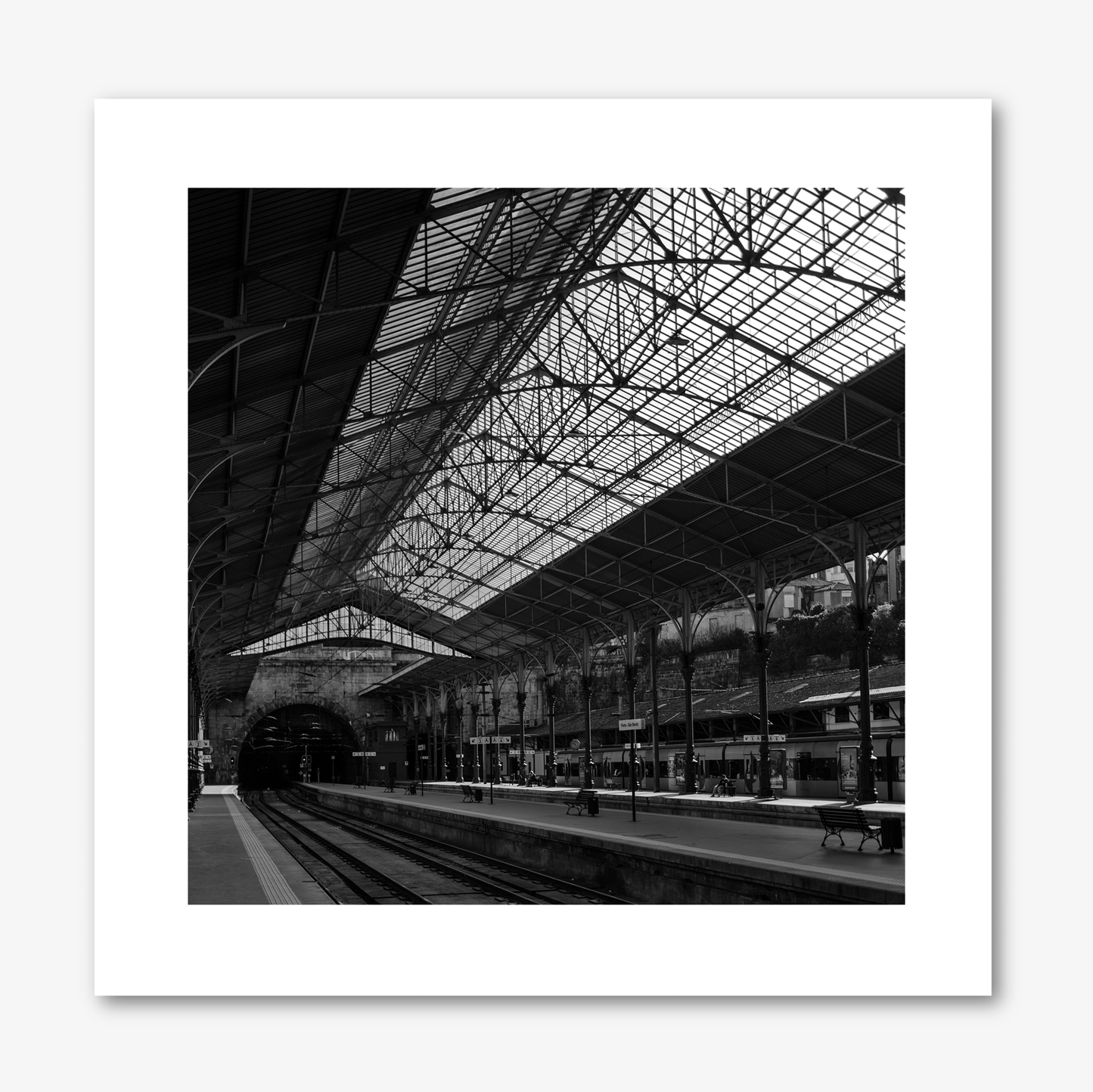 Sao Bento Train station