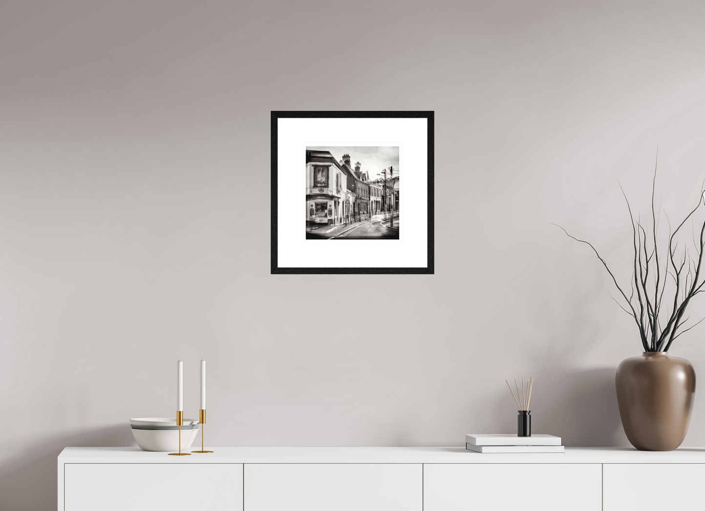 30 x 30 cm, Medium Black Oak Frame 8 cm Mount Dalkey